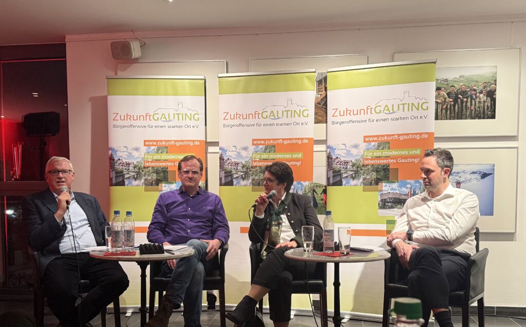 Dr. Andreas Albath, Markus Proksch, Dr. Brigitte Kössinger und Tammo Körner im Bilanz-Gespräch